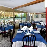 Delle Mimose فندق