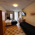 Delle Mimose فندق 3*