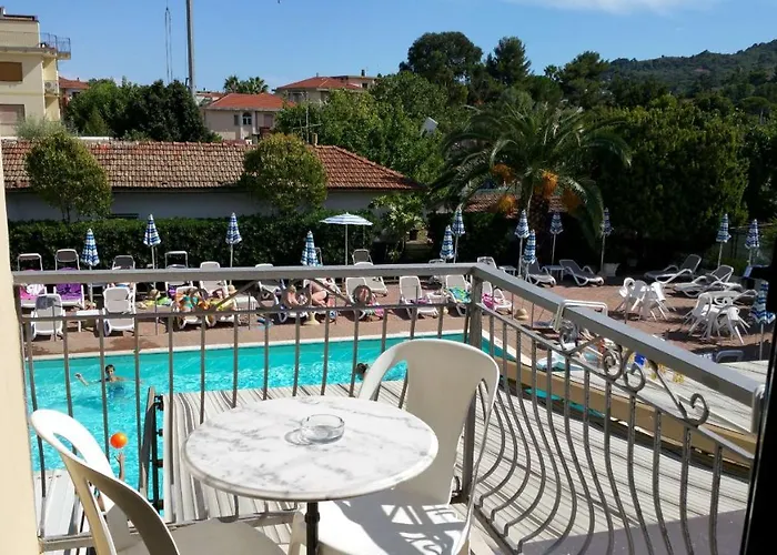 Delle Mimose Szálloda Diano Marina