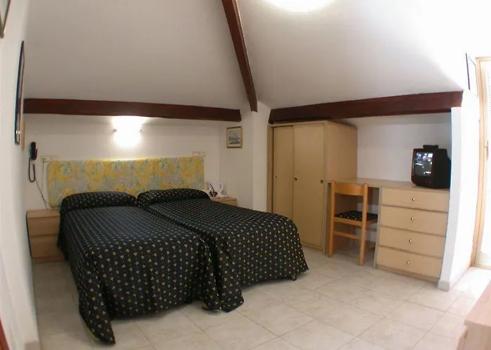 Delle Mimose Szálloda Diano Marina