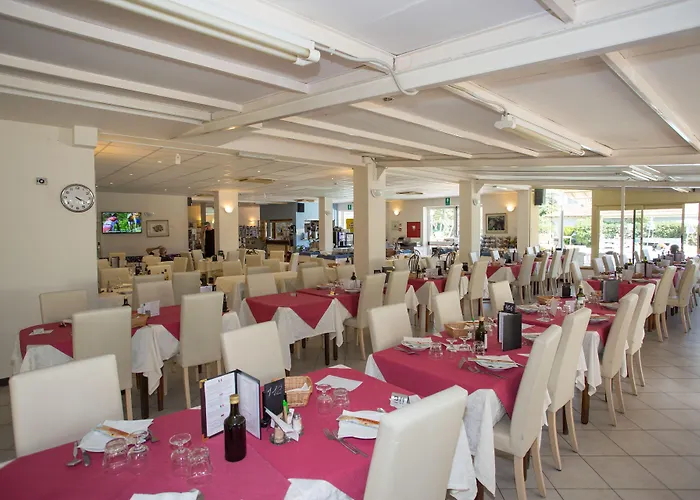 Szálloda Delle Mimose Diano Marina