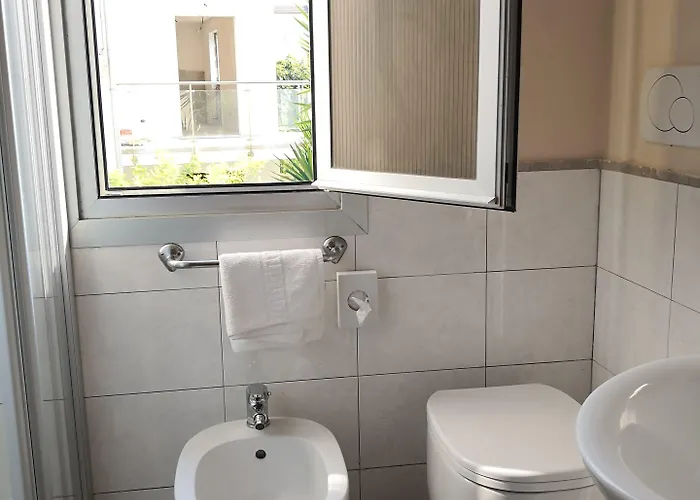 Szálloda Delle Mimose 3*