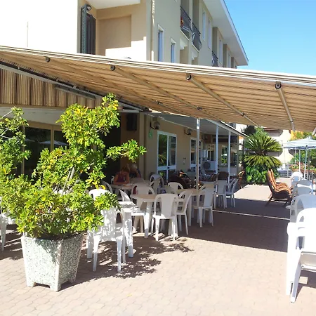 Hotell Delle Mimose Diano Marina