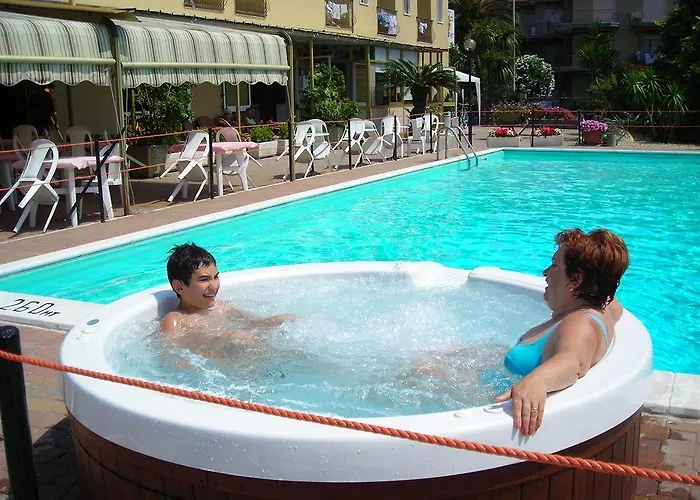 Hotel Delle Mimose Diano Marina